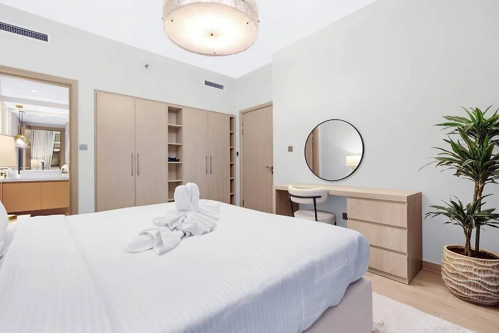 דירה דובאי First Class 1Br Modern Downtown Oasis איחוד האמירויות הערביות