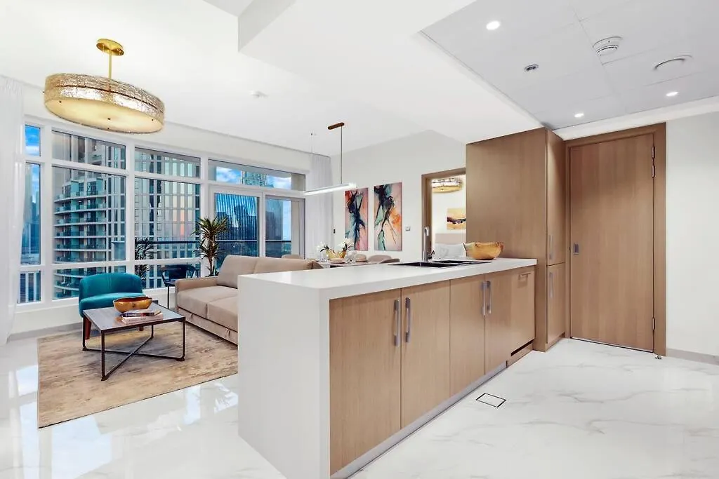 アパート First Class 1Br Modern Downtown Oasis ドバイ